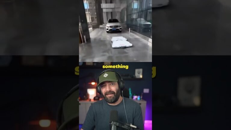 This Robot Parks Cars Like Tetris!