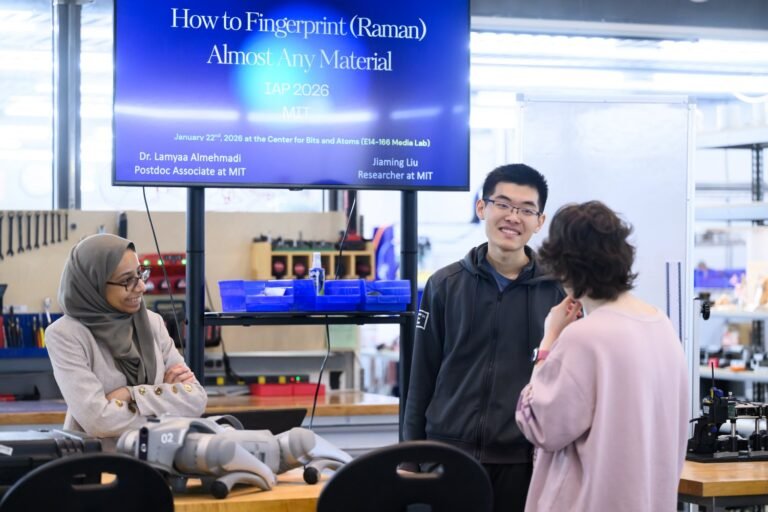 Lasers, robots, action: MIT workshop explores Raman spectroscopy | MIT News