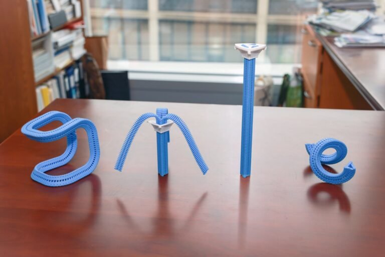 It took 40 years for technology to catch up to this zipper design | MIT News
